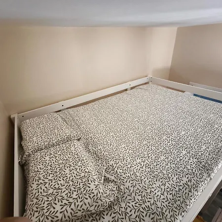 Cascata Da Giesta Camara de Lobos