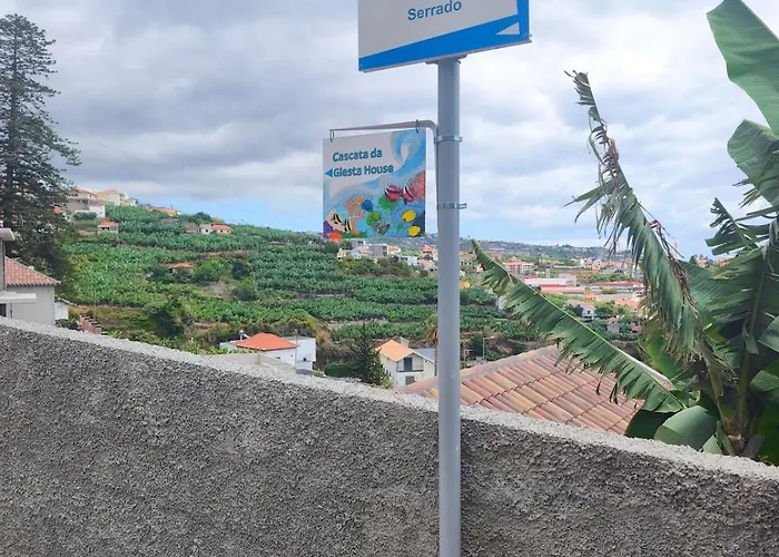 Cascata Da Giesta Apartmán *